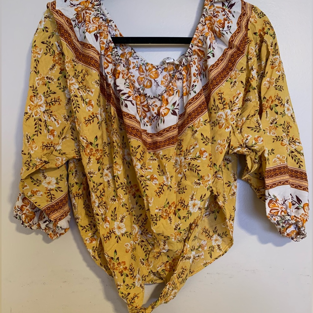 Umgee off the shoulder tie waist top blouse size M boho bohemian flowy